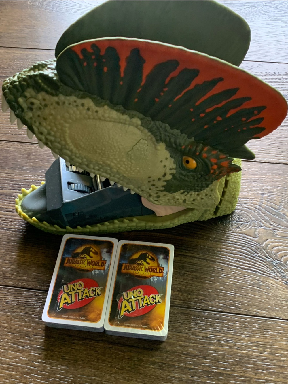 UNO Attack Jurassic World Domination Card Game Kids Dinosaur Card Launcher Toy